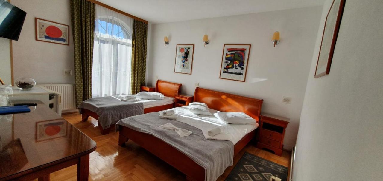 Pensiunea Alpin Predeal Exterior foto